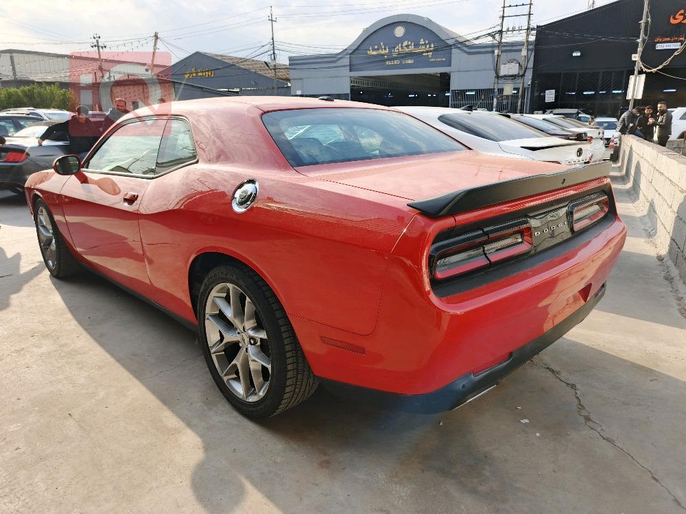 Dodge Challenger